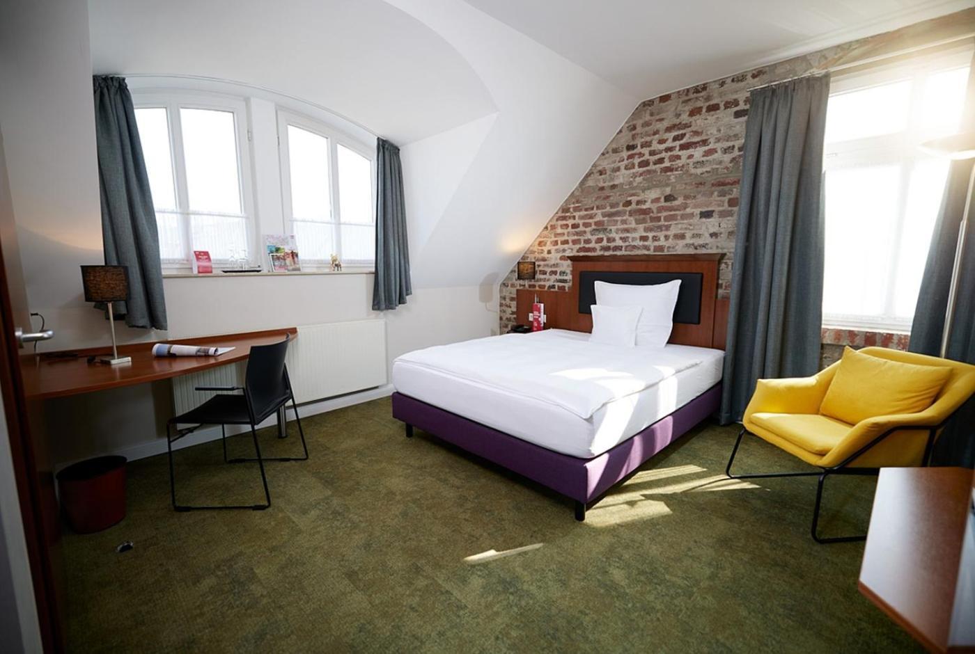 Kochs Stadthotel Olpe bei Meschede Exterior foto